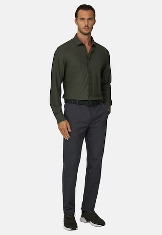 Coupe slim Pantalon chino Boggi Milano en bleu