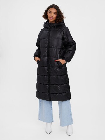 VERO MODA Wintermantel 'Willow' in Zwart: voorkant