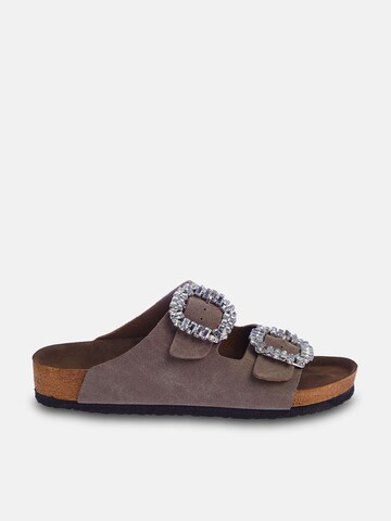 Trendyol Pantolette in Braun