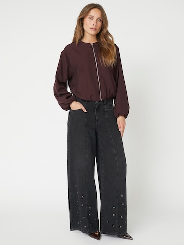 co'couture Välikausitakki 'Luna' värissä punainen