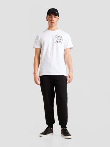 T-Shirt Calvin Klein Jeans en blanc