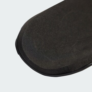 ADIDAS PERFORMANCE Beschermers 'Tiro Shinguard EU Club' in Zwart