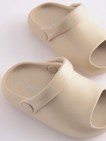 Calzatura aperta di Next in beige