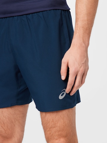 ASICS Regular Sportshorts in Blau