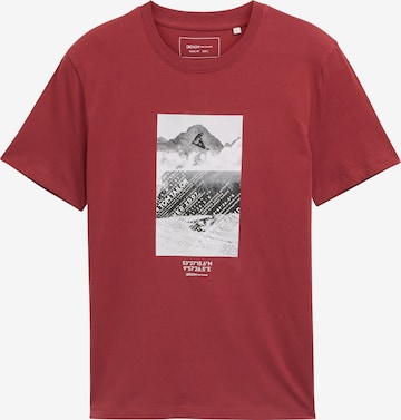 Tricou de la TOM TAILOR DENIM pe roșu: față