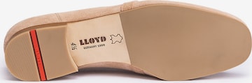 LLOYD Classic Flats in Beige