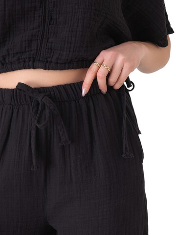 WENOR Wide Leg Hose 'Eleni' in Schwarz
