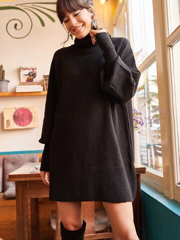 Abito in maglia di olalook in nero: frontale