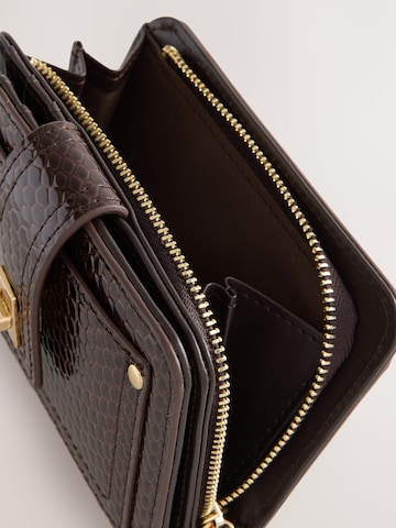 Next Wallet in Brown