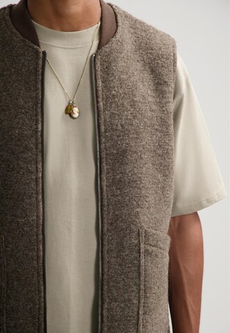 Dstrezzed Weste 'Nils' in Grün