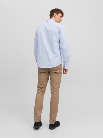 JACK & JONES - Ajuste confortable Camisa 'Belfast' en azul