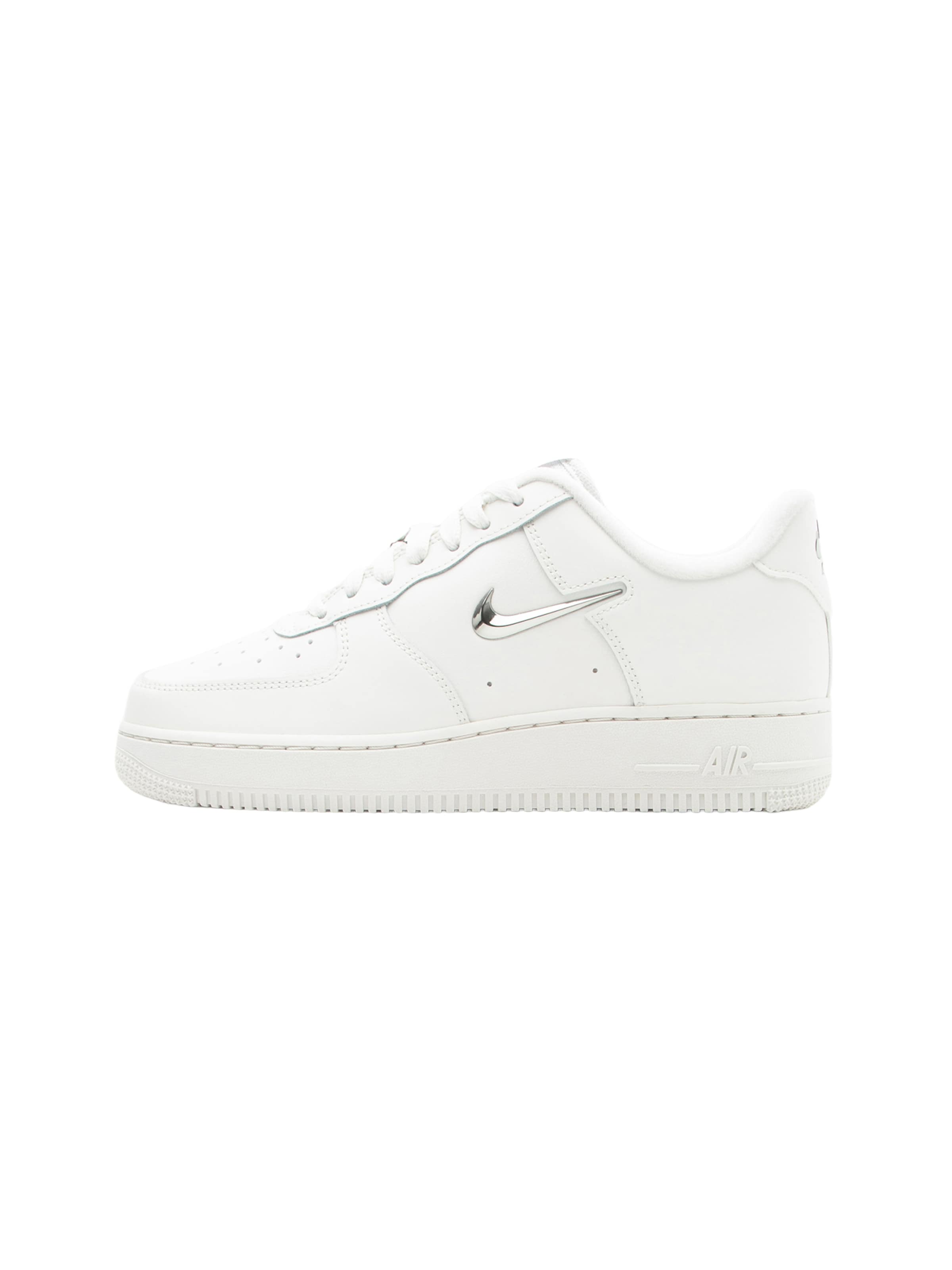 Nike Sportswear Sneakers 'AIR FORCE 1 '07' in White: front