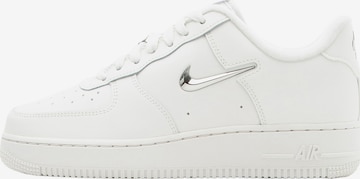 balta Nike Sportswear Sportbačiai be auliuko 'AIR FORCE 1 '07': priekis