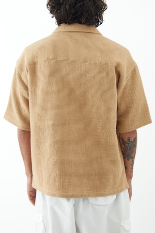BDG Urban Outfitters Klasický střih Košile – hnědá