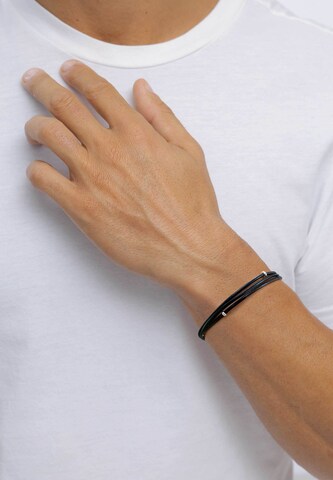 Bracelet KUZZOI en noir : devant