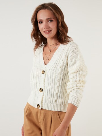 LELA Knit Cardigan in Beige: front