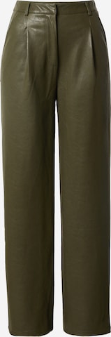 Nasty Gal - regular Pantalón plisado en verde: frente