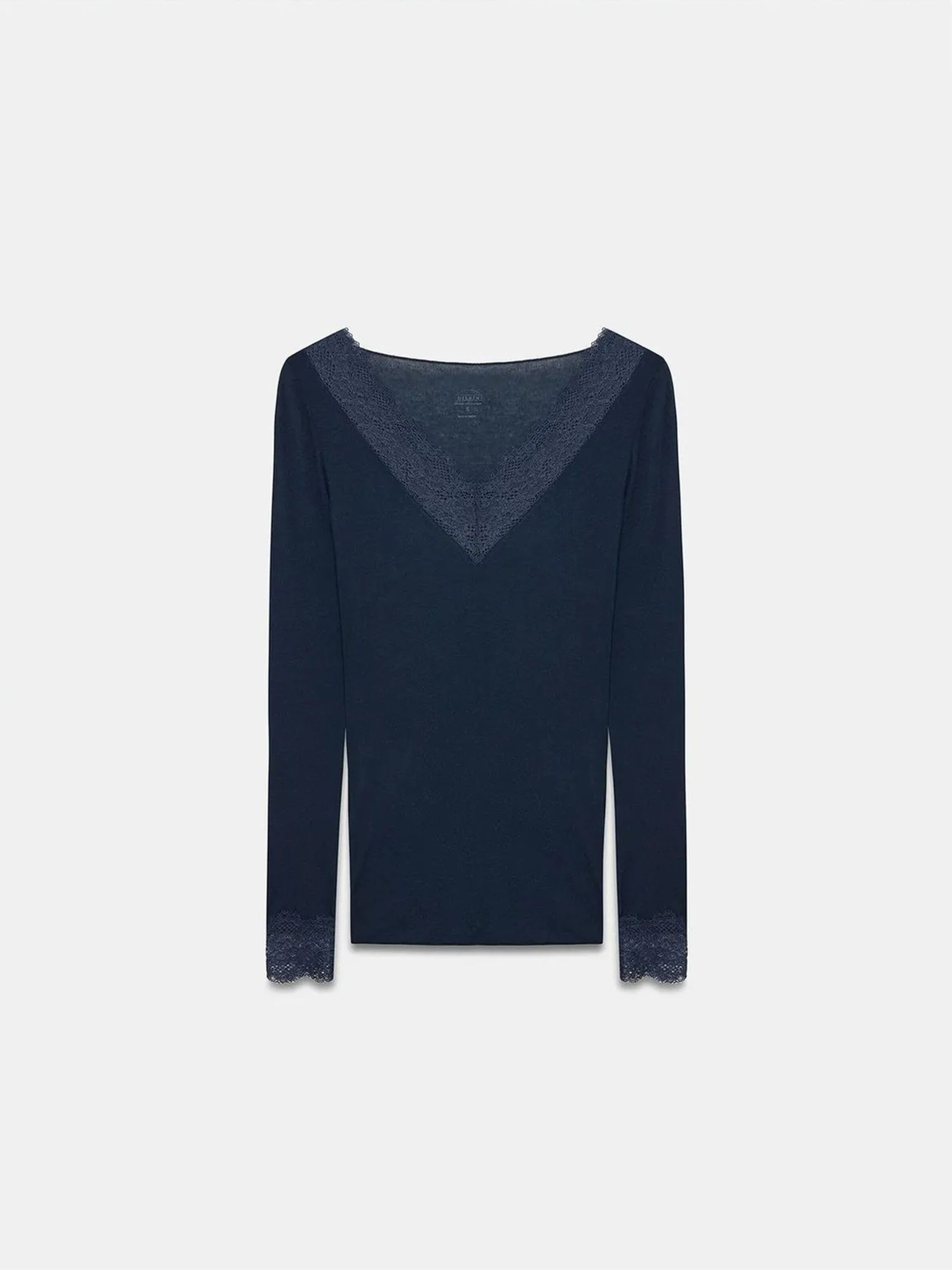 Dilvin - Blusa em azul: frente