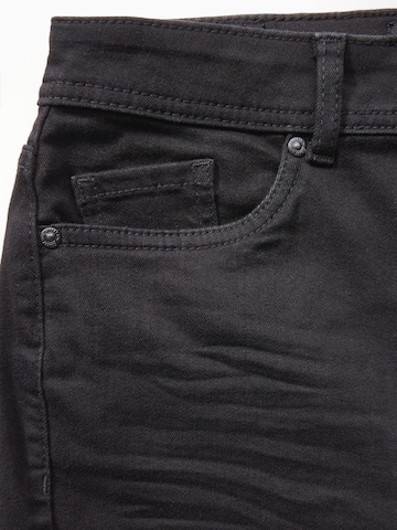 STREET ONE Bootcut Jeans in Schwarz