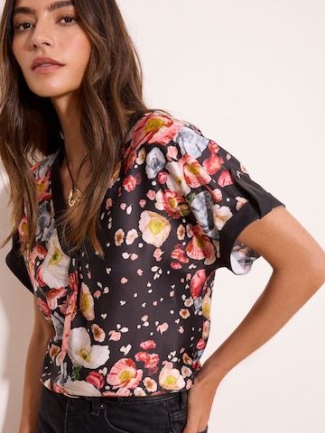 Lipsy Shirt in Zwart