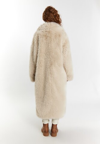 DreiMaster Vintage Winter Coat in Beige