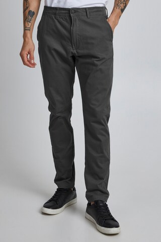 !Solid Regular Chino Pants 'SDJIM' in Grey: front