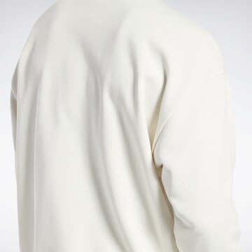 Reebok Sweatshirt in White