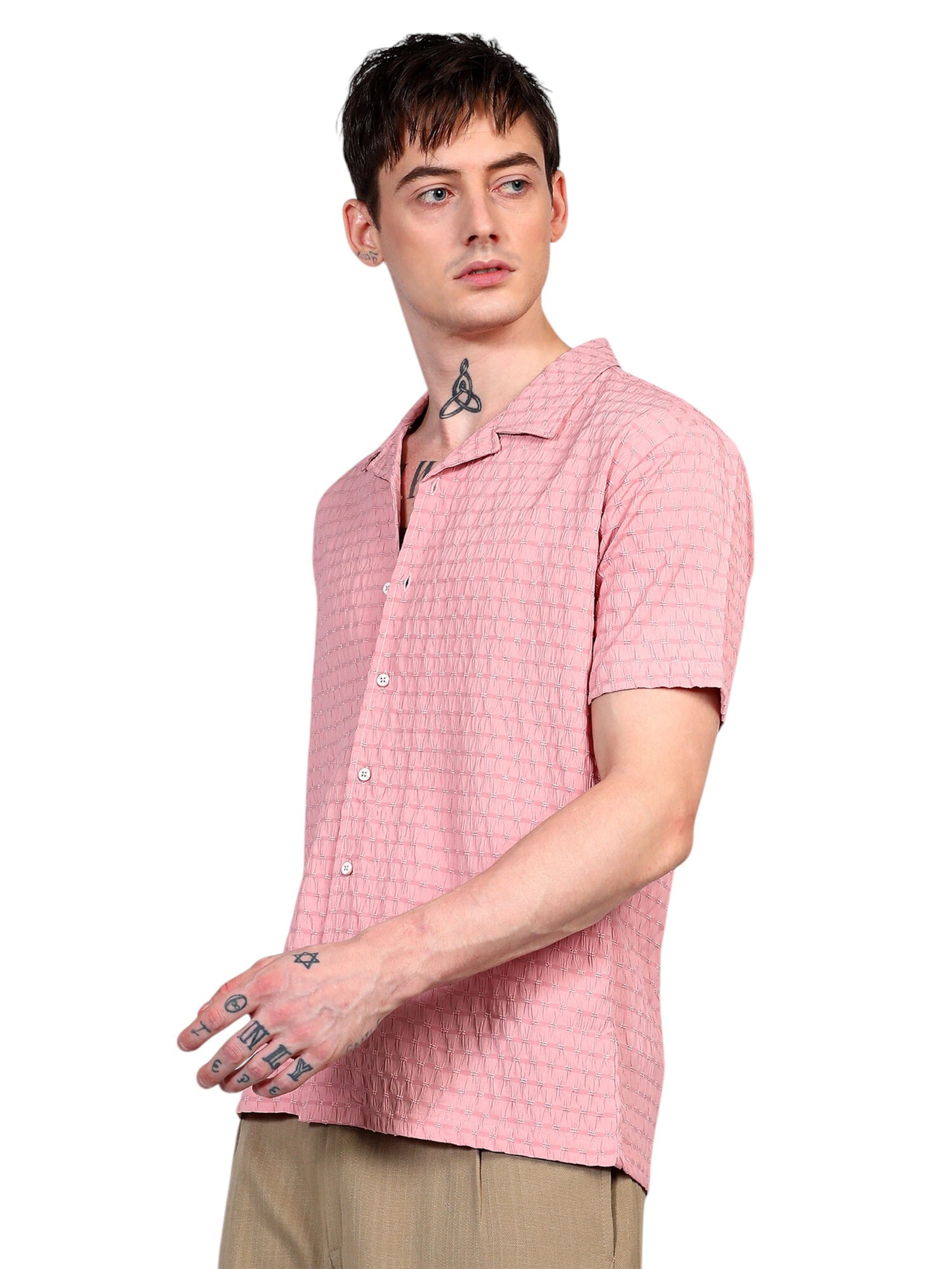 Campus Sutra Regularny krój Koszula 'Tamzen' w kolorze różowy