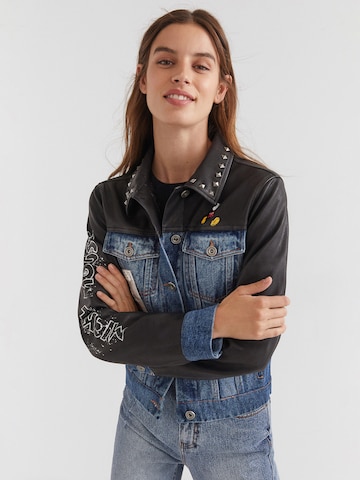 Desigual Between-Season Jacket in Black: front