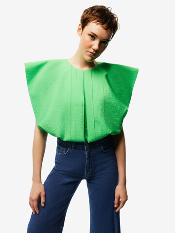 NOCTURNE - Blusa en verde: frente