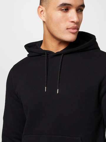 NORSE PROJECTS - Sweatshirt 'Vagn' em preto