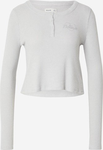 HOLLISTER Футболка в Серый: спереди