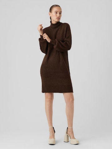 Robes en maille 'FILENE' VERO MODA en marron