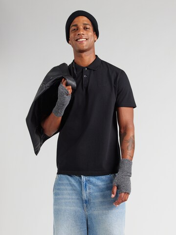 LEVI'S ® Poloshirt 'Authentic' in Schwarz: Vorderseite