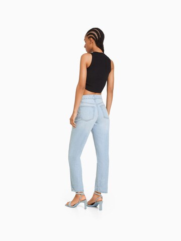 Bershka Loosefit Jeans in Blau