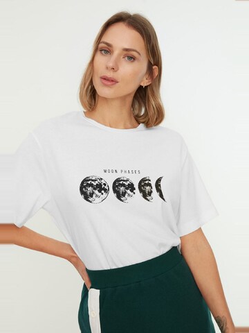Trendyol - Camiseta en blanco: frente