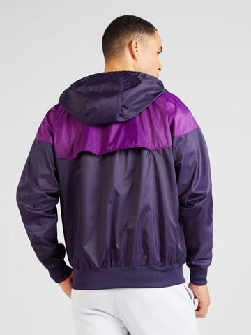 Nike SportswearPrijelazna jakna - ljubičasta boja