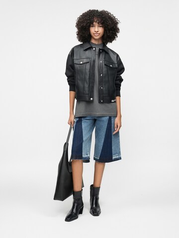 Geacă de primăvară-toamnă de la KARL LAGERFELD JEANS pe negru