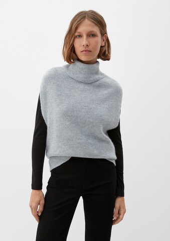 s.Oliver Sweater in Grey: front