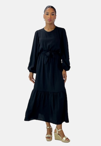 Elara Kjole 'Abaya' i sort: forside