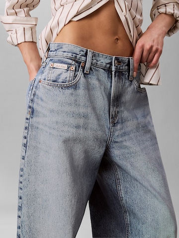 Barrel Jean Calvin Klein Jeans en bleu