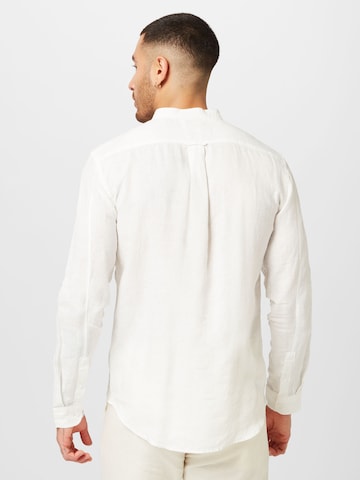 Coupe regular Chemise NOWADAYS en blanc