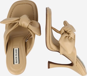 Infradito 'MULE' di River Island in beige