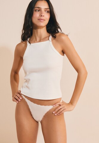 String 'Lola' ETAM en beige