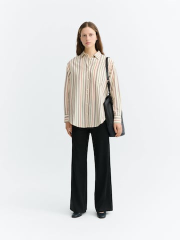 Chemisier 'ODELIA' Thinking MU en beige : devant