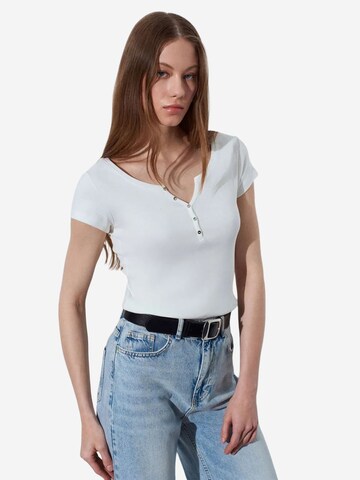 T-shirt 'T-Shirts' Dilvin en blanc