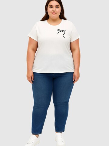 T-shirt Vero Moda Curve en blanc