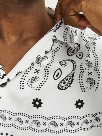 JACK & JONES Comfort fit Button Up Shirt 'Hawaii' in White