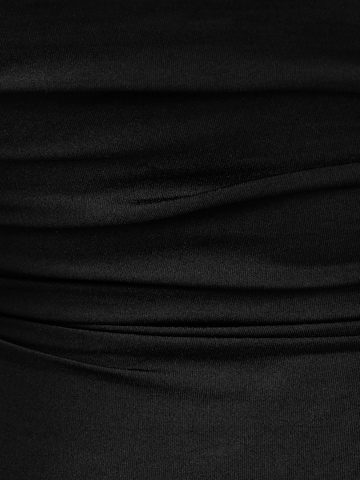 Bershka Bodi majica | črna barva