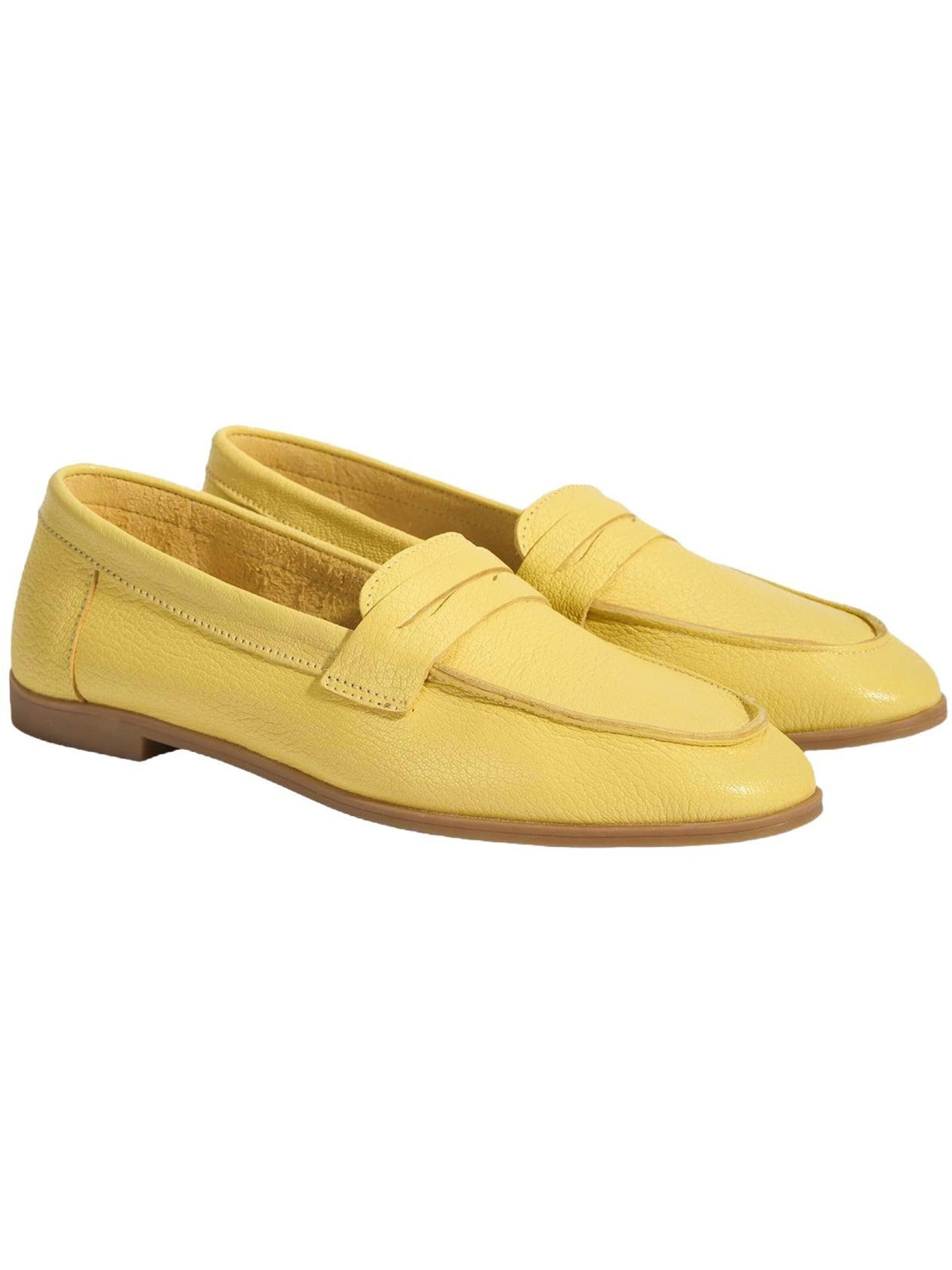Desa Moccasins 'Beleg' in Yellow: front